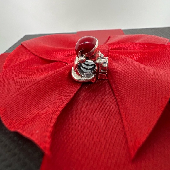 Pandora Christmas Kitten Red Enamel Charm 792007EN39 - Picture 2 of 5